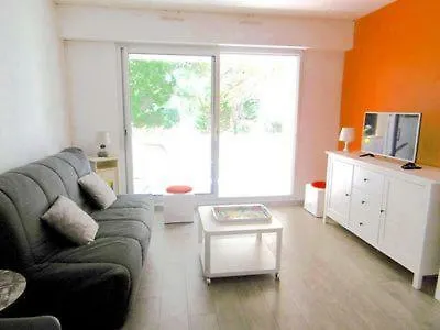 1 Avenue Des Dryades -
