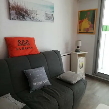 1 Avenue Des Dryades -
